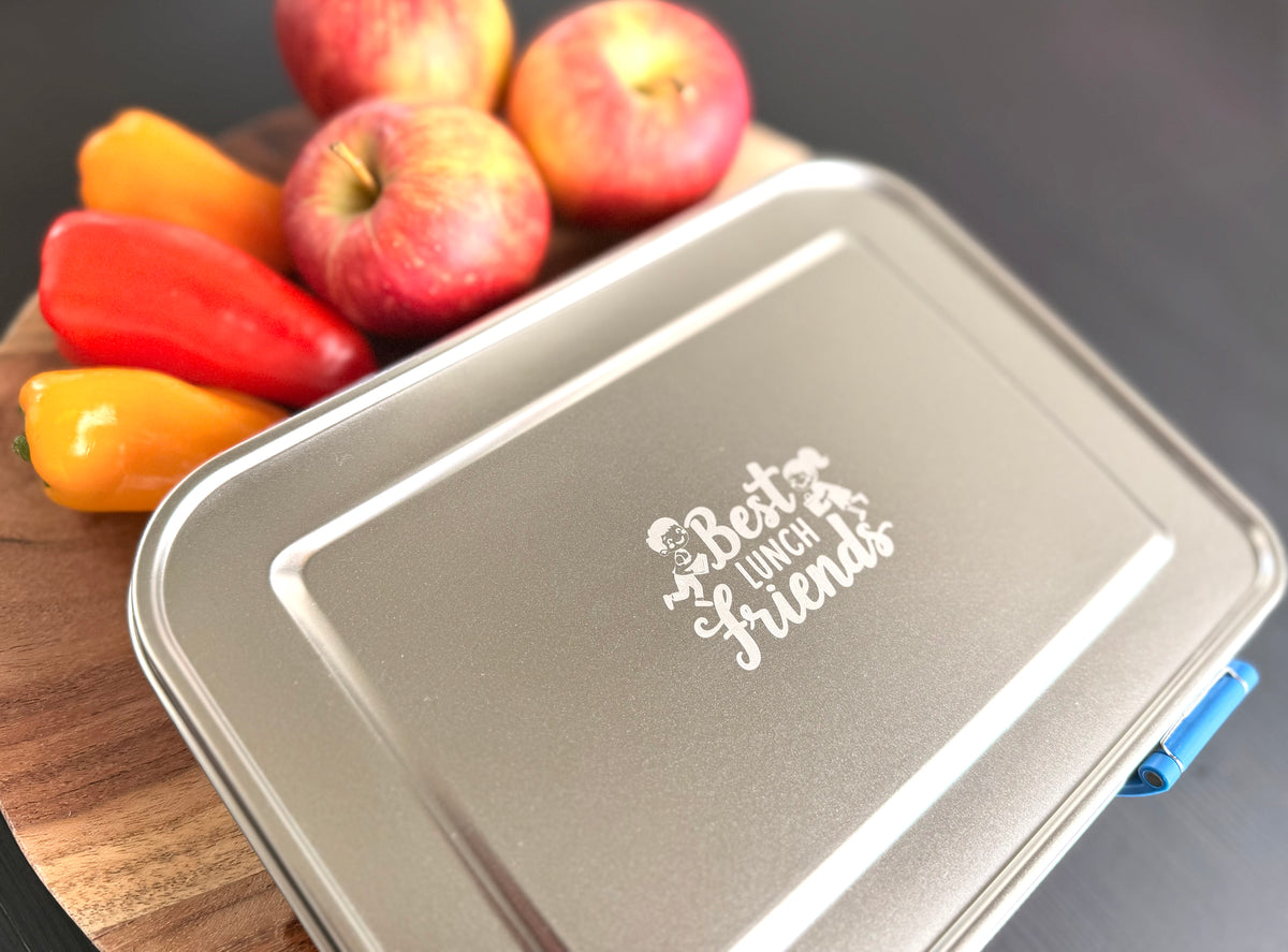 Die pinke Edelstahl-Lunchbox mit 3 Fächern